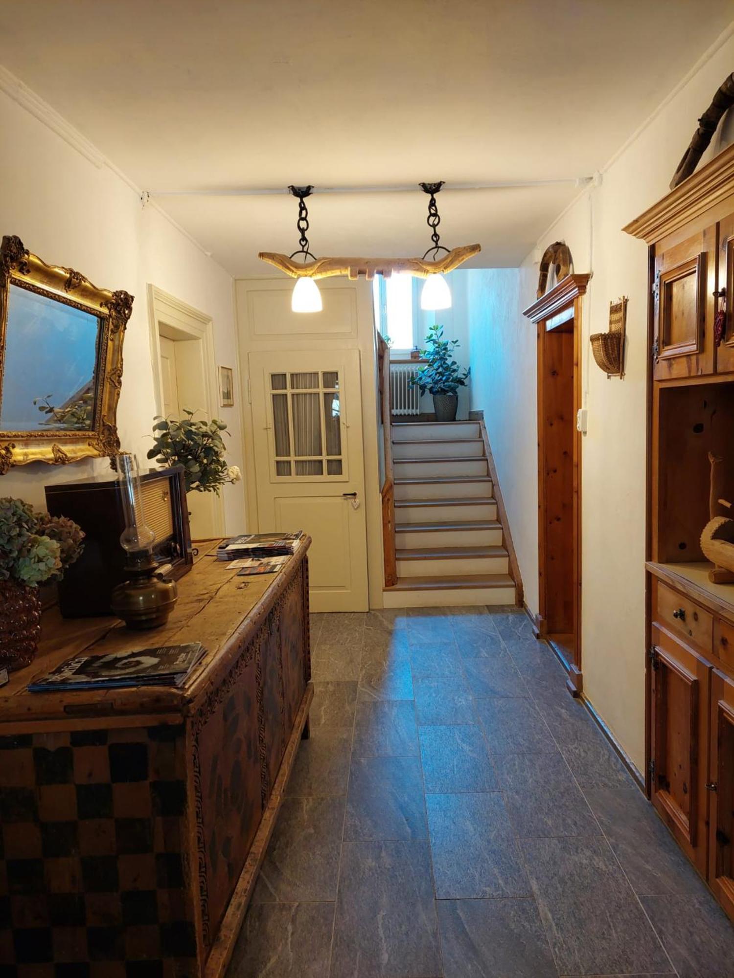Apartamento Haus La Punt, Savognin Rona Exterior foto