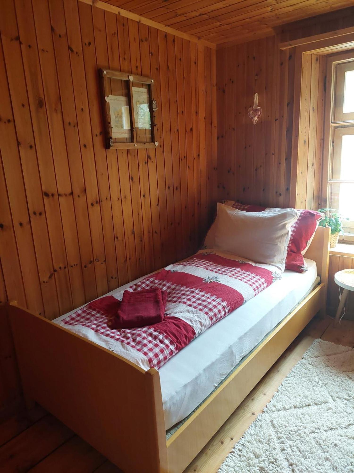 Apartamento Haus La Punt, Savognin Rona Habitación foto